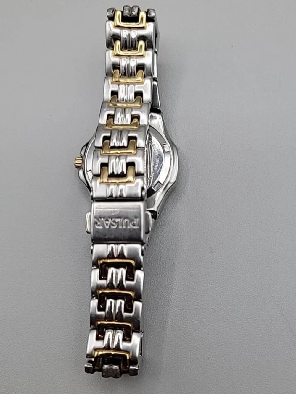 Pulsar Ladies Watch Quartz Swarovski Crystal Bezel 7